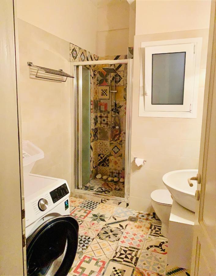 Bring Only Your Toothbrush! Athen Exterior foto